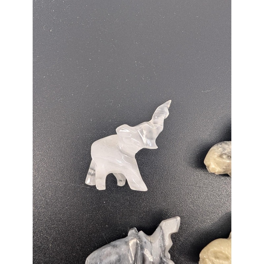 Lot of 4 Vtg Miniature Hand Carved Stone Animal Figurines Elephants & Rabbits - Picture 5 of 7